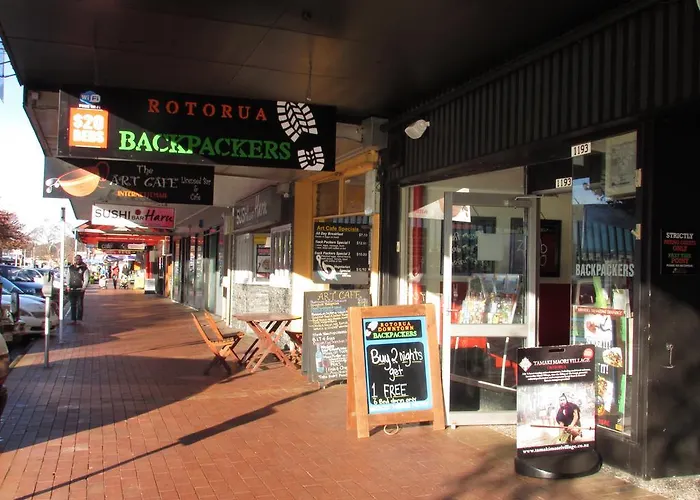 Downtown Backpackers Hostel