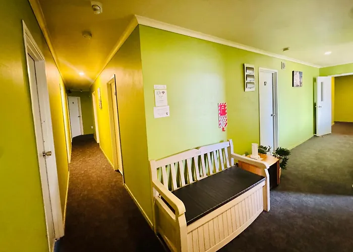 Downtown Backpackers Hostel